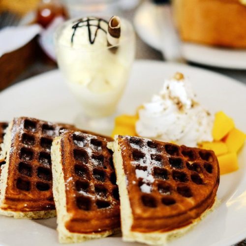 Easy Bisquick waffle recipe Belgian Waffle Recipes